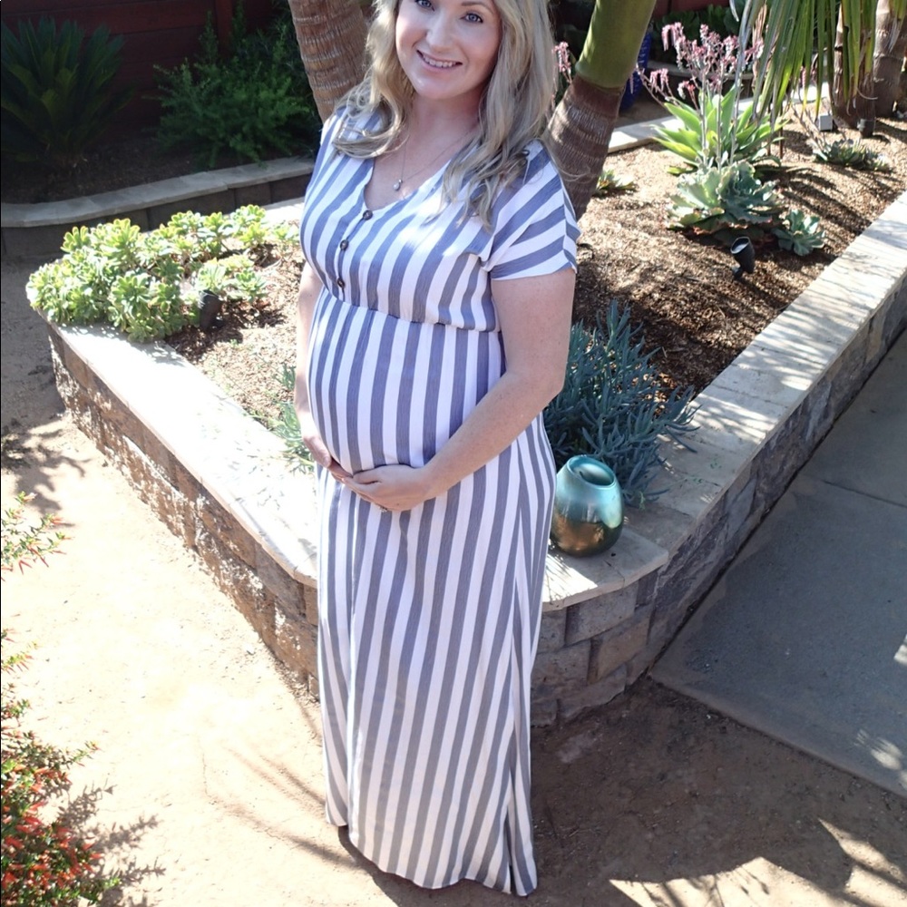 NWT size large maternity dress